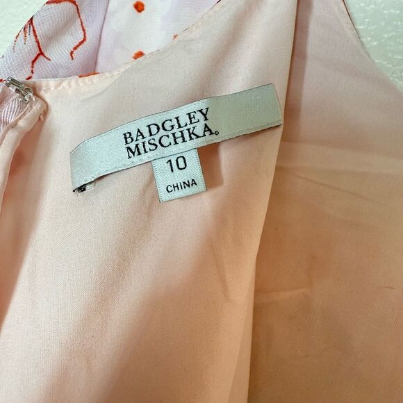 Badgley Mischka Pink Short Sleeve Tiered Floral Mini Runway Dress Size 10 Ruffle - Picture 13 of 13